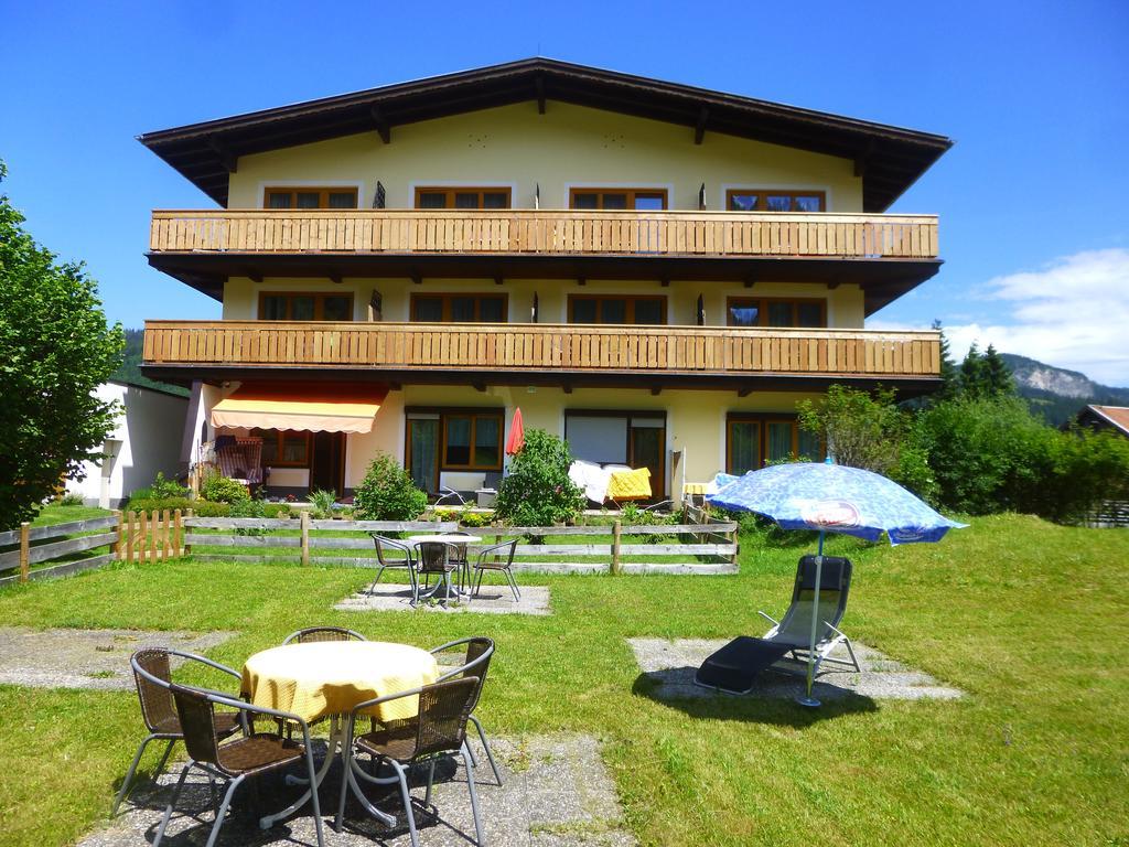 Haus Alpenland Hotel Tannheim Exterior photo