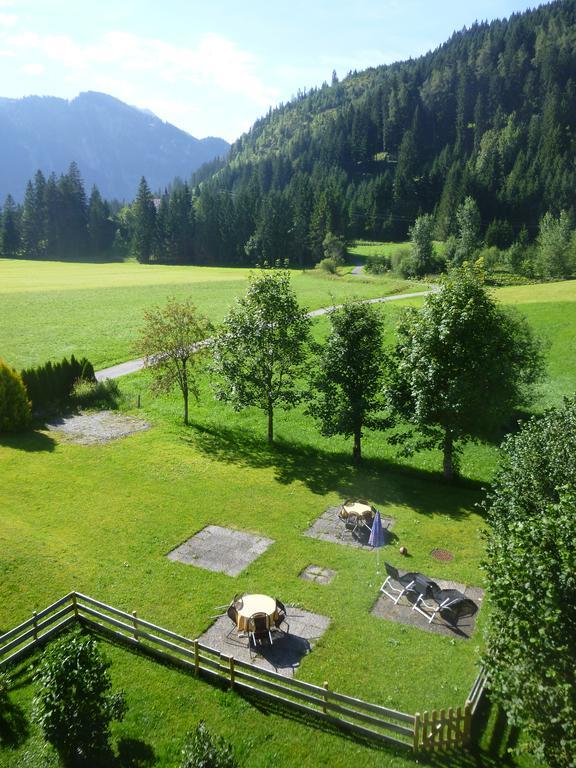 Haus Alpenland Hotel Tannheim Exterior photo